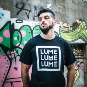 Camiseta Lume Negro